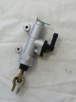 TAKAJARRUN PÄÄSYLINTERI